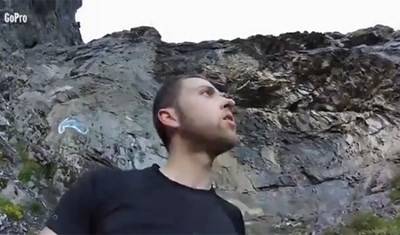 بالفيديو.. مغامر يوثّق آخر لحظات قبل مقتله في جبال الألب
