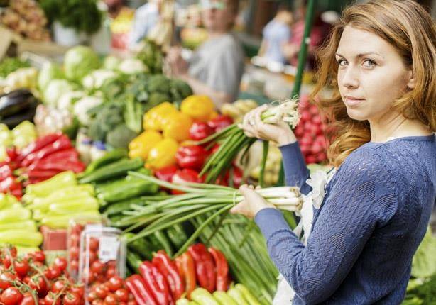 للرجل.. احذر من الذهاب للتسوق مع زوجتك وهي جائعة!