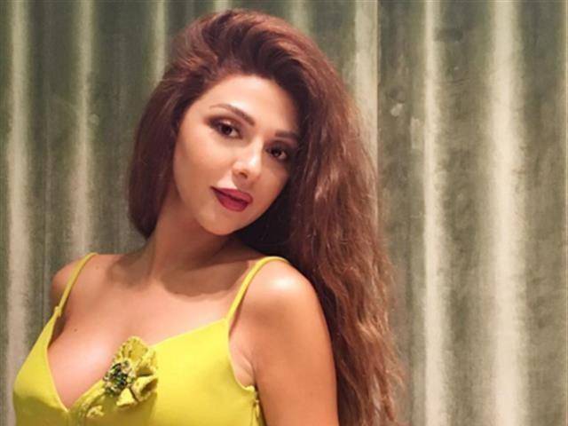 بالصورة: ميريام فارس تعود إلى الجنة بملابس البحر!!