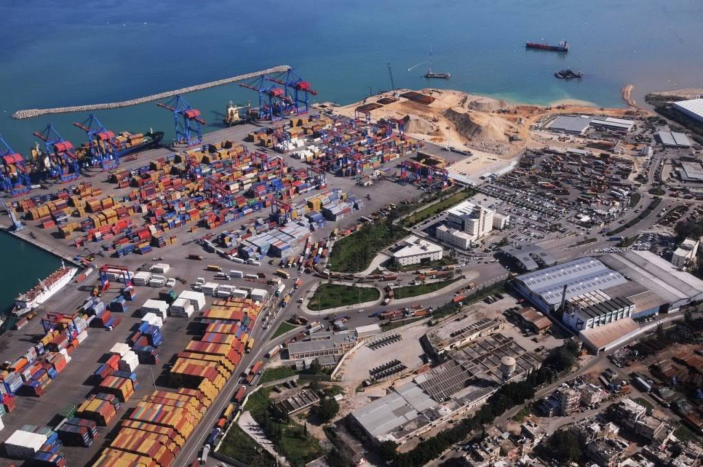 بالصور: صدمة.. مرفأ بيروت يحوي الذباب والحشرات والجرذان والفئران
