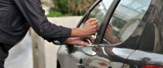 أبرز 12 حيلة يستخدمها اللصوص لسرقة سيارتك