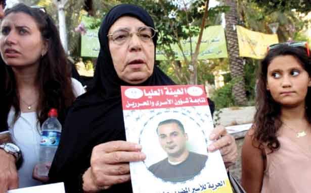 الاسير كايد ينهي اضرابه عن الطعام بعد 71 يوماً