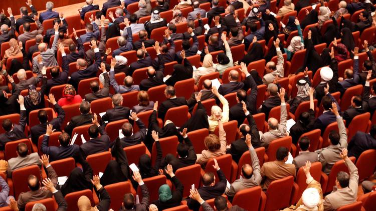 أوراق الحكومة العراقية تتساقط الواحدة تلو الأخرى