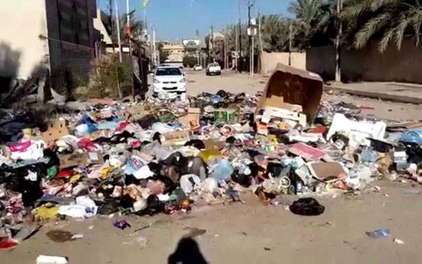 النفايات في الشوارع ... من المسؤول؟