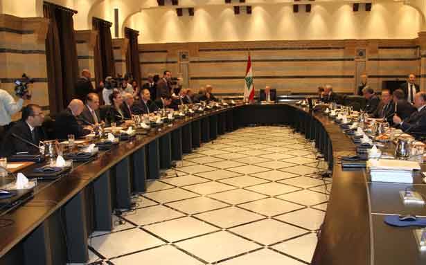ماذا لو غاب مكون غير مسيحي عن جلسات الحكومة؟