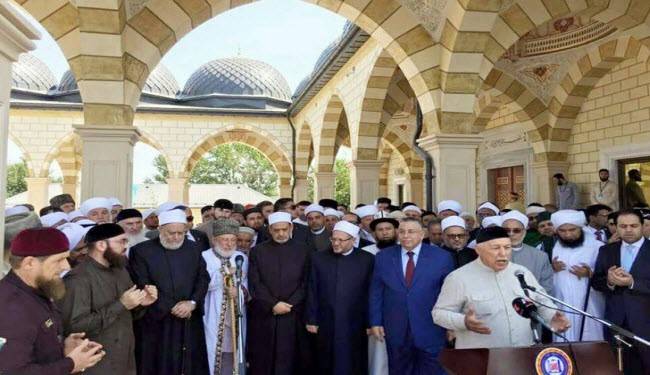 لأول مرة بشكل رسمي وبمشاركة 200 عالم وداعية..
بمباركة شيخ الأزهر.. "اهل السنة والجماعة" وتجاهل للسلفية