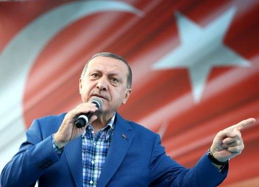 قطر وتركيا تعززان تحالفهما بعد محاولة الانقلاب ضد اردوغان