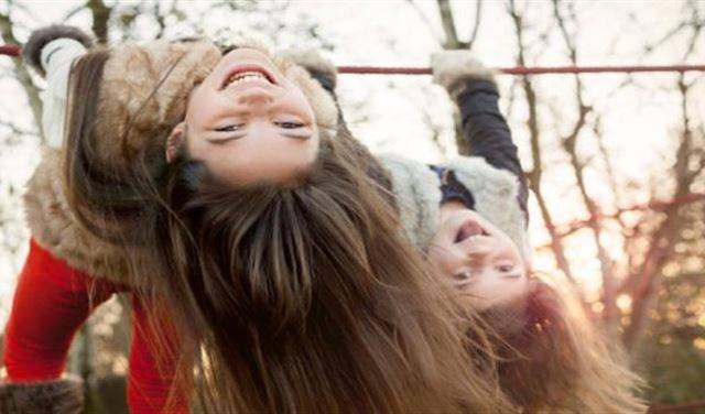 كيف تنمي ثقة طفلك في نفسه؟