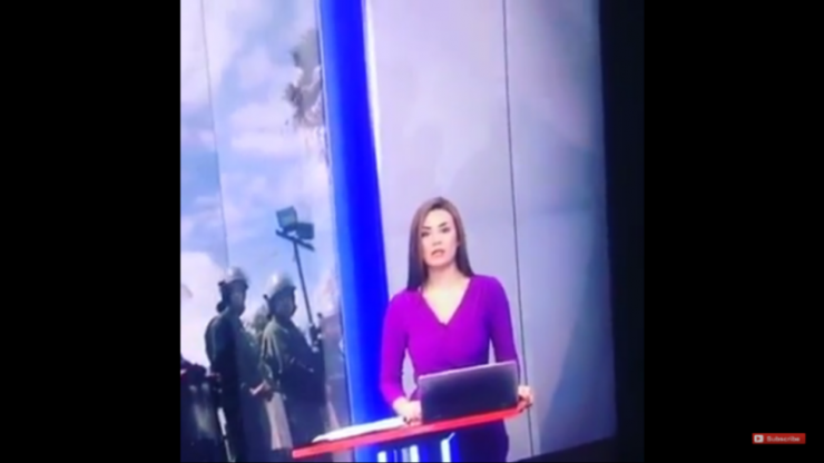 فيديو.. مذيعة عربية تتعرض لموقف محرج على الهواء