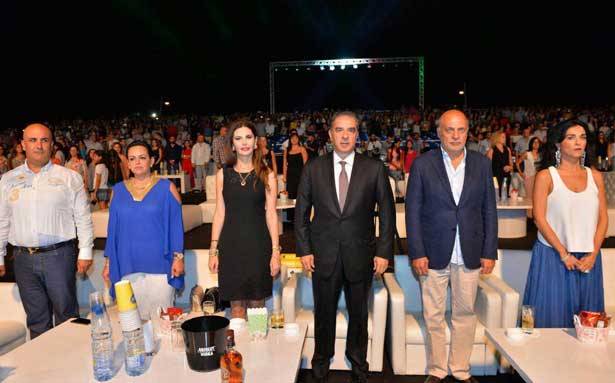 عمشيت افتتحت مهرجانها برعاية فرعون
