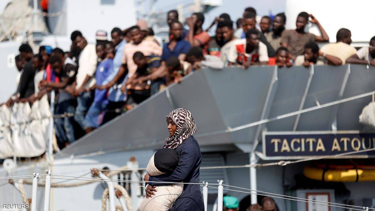 إيطاليا تنقذ 500 مهاجر قبالة ساحل ليبيا