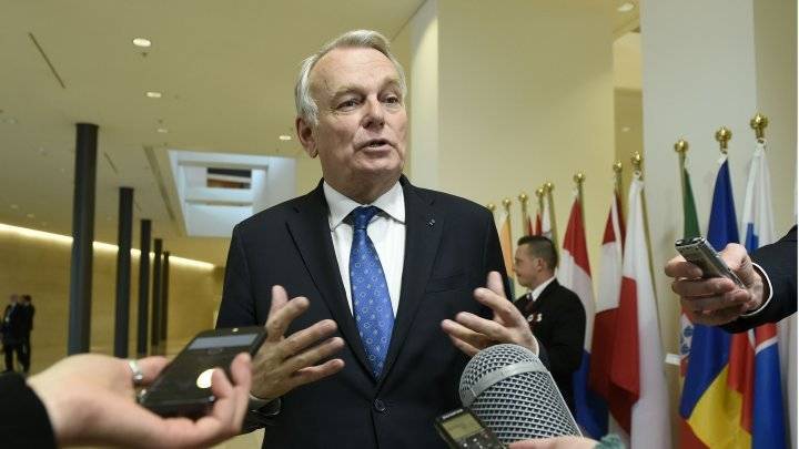 وزير الخارجية الفرنسي: لا معلومات لدى فرنسا عن عدد من مواطنيها بعد اضطرابات الغابون