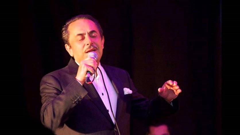 بالفيديو: ملحم بركات يُحرج مصوّرا وينزله عن المسرح