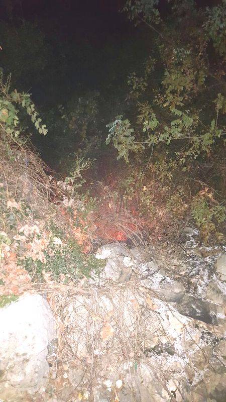 إخماد حريق نفايات وسنديان في جدايل جبيل