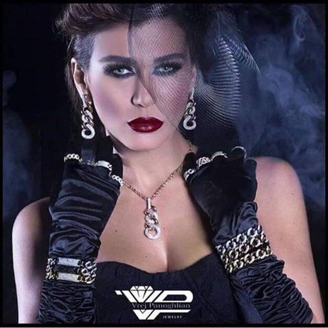 بالصورة: بعد حادثة الإعتداء والضرب..ماذا قالت النجمة نادين الراسي؟