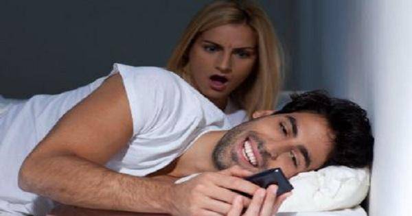 كيف تكتشفين إن كان شريكك يخونك؟