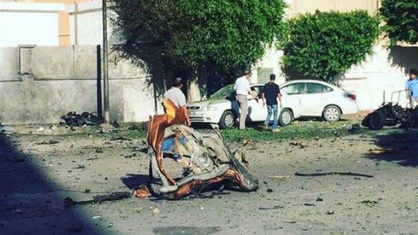 انفجار سيارة مفخخة قرب وزارة الخارجية في العاصمة الليبية