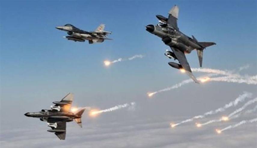 مصدر عسكري: غارات عنيفة على أهداف 