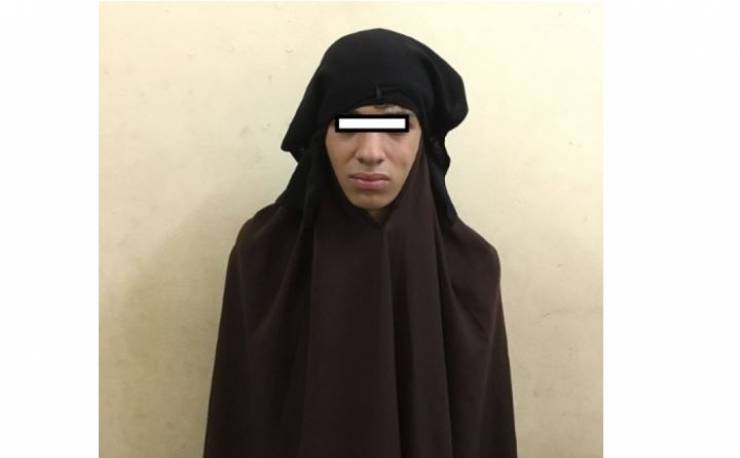 هذا الشباب تخفّى بالنقاب ليتحرّش بالسيّدات ..ماذا احصل عندما اكتشف أمره؟