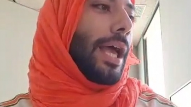 فيديو: شاب يسخر من الفتيات لعدم عثورهن على عريس!