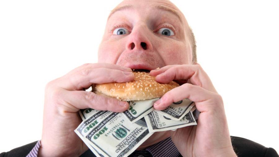 كيف يؤثر الثراء على أخلاقنا؟