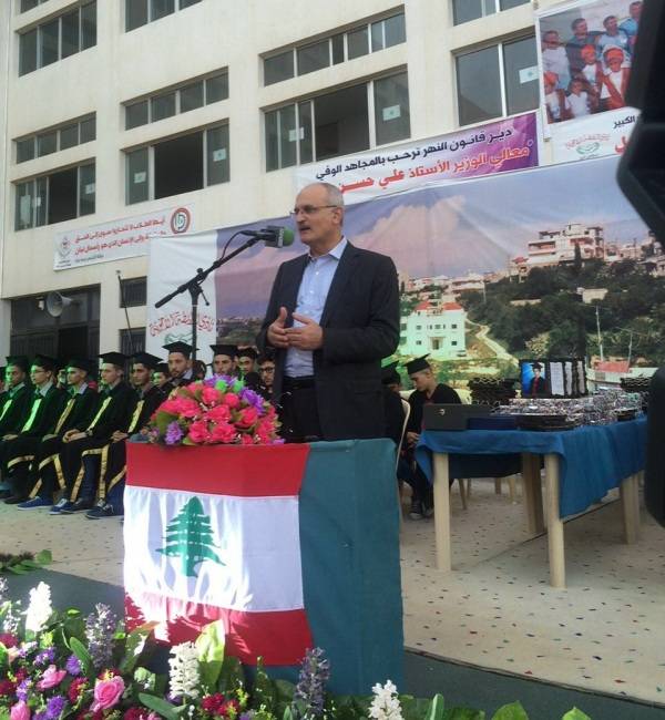 حسن خليل: لا امكانية لاحد ان يفرض شروطه على الاخر ونبحث في كيفية إعادة الحوار الى مساره على اسس وشروط جديدة