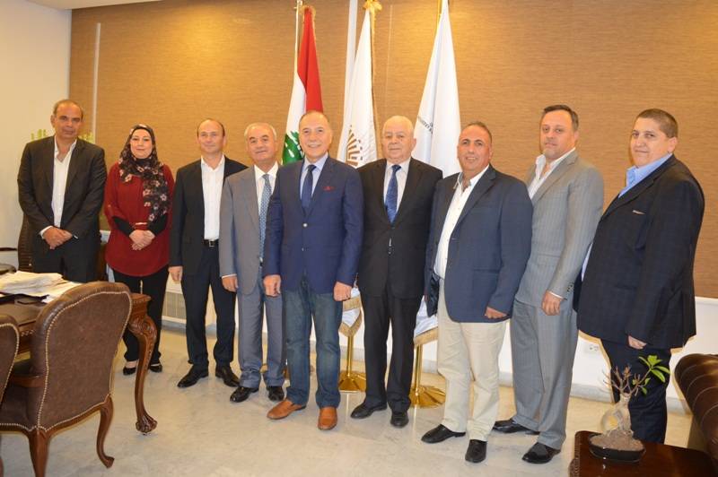 دبوسي عرض ووفد بلديات قضاء البترون
التعاون لتشجيع الاستثمارات السياحيّة شمالاً