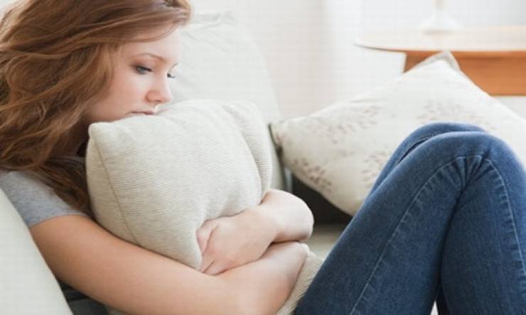 شاهد ماذا تفعل المطلقة او الارملة عند احتياجها لزوجها؟!