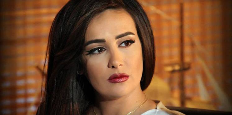 كندة حنا تؤكد انسحابها من “باب الحارة 9”.. ما الرسالة التي وجهتها لفريق العمل؟(صورة)