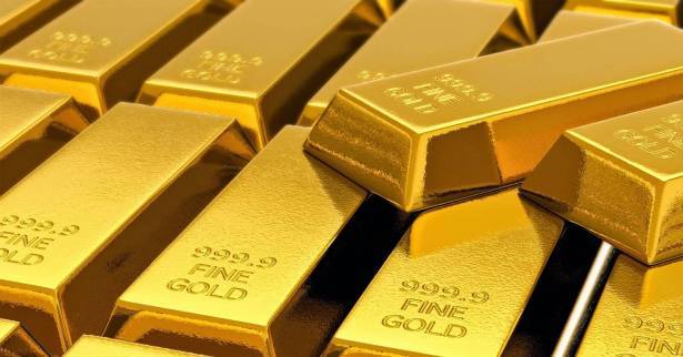 الذهب يتراجع لكنّه يتجه لتحقيق ثاني مكسب أسبوعي على التوالي