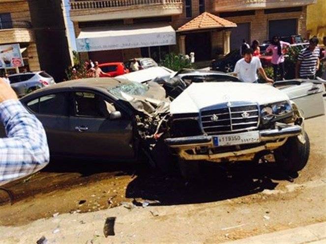 بالصور - قتيل في لبنان بعد حادث سير مروّع!