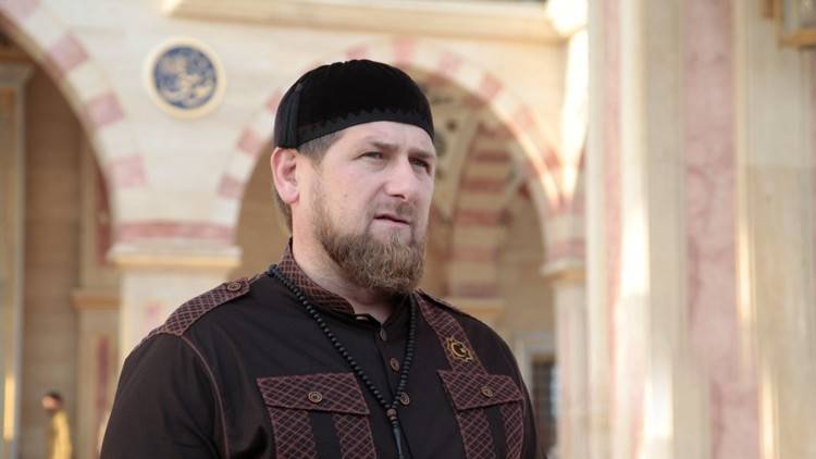 صندوق أحمد قادروف يرسل 2500 أضحية إلى سوريا