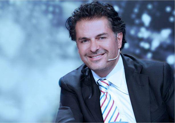 بالفيديو- 3 ملايين مشاهدة لفتاة تشعل حفل راغب علامة.. ماذا فعلت؟!