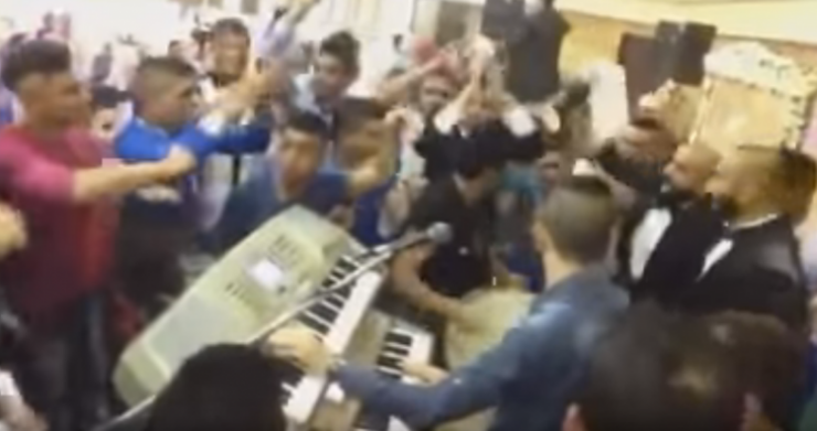 فيديو:  شاهدوا الفيديو الأول لأغنية 'جنّوا نطوا' وكيف تم اطلاقها