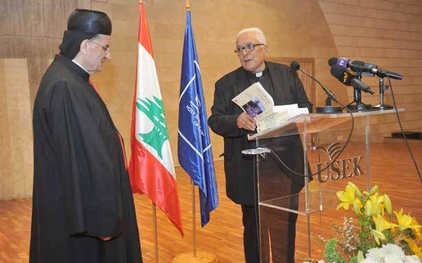 الراعي شارك في احتفال توقيع كتاب المونسنيور عبد يعقوب عن البطريرك الحويك