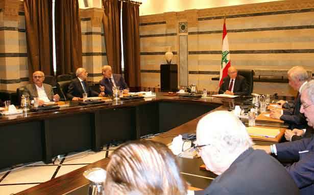 عودة المراسيم الجوالة؟