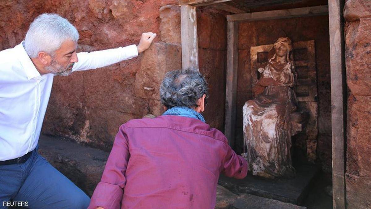 اكتشاف تمثال بتركيا يعود لـ8 آلاف عام