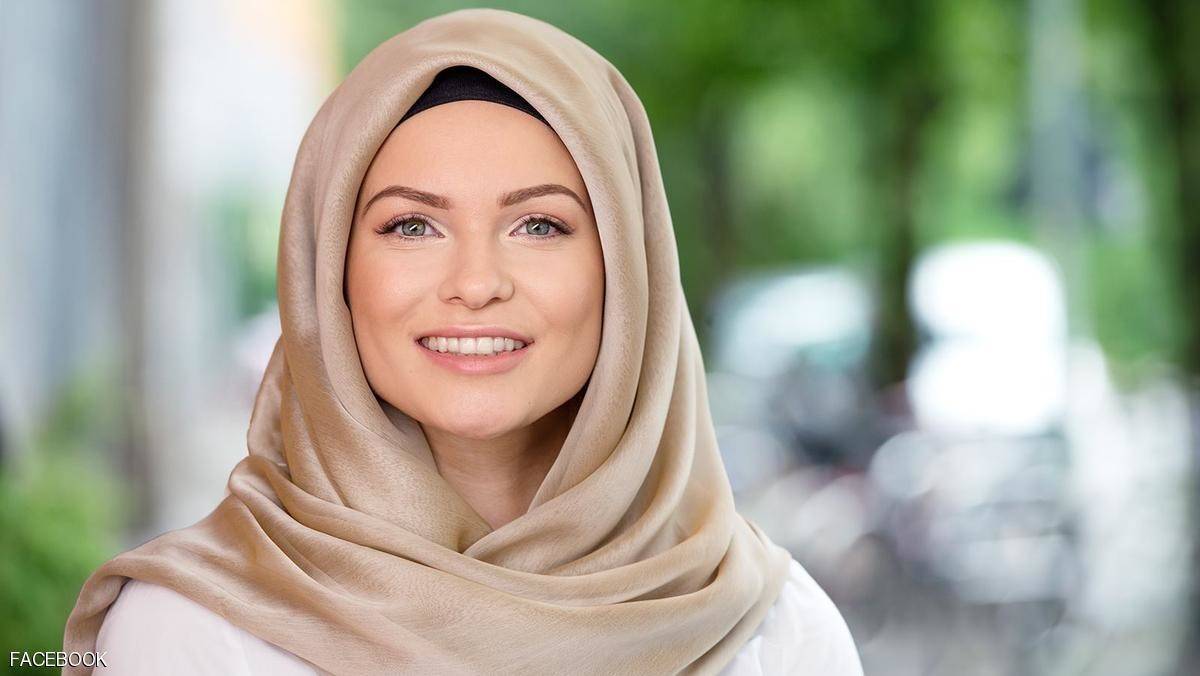 بتول بيرق جميلة الانتخابات الألمانية.. تثير ضجّة في برلين!