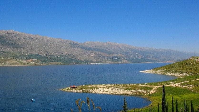 بالفيديو.. بحيرة القرعون تقتل أهلها بالسرطان؟!