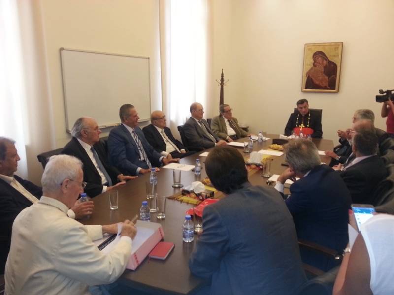 الراعي يترأس اجتماعا للهيئات الاقتصادية