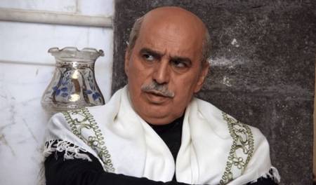 ما قصّة الطفل الذي تبنّاه عباس النوري.. ومن هو تاج الشام؟