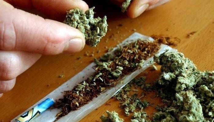 أبناء مسؤولين كبار.. مخدرات وشذوذ وطقوس شيطانية في سهرات لبنانية