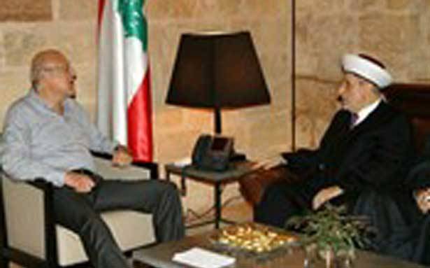 ميقاتي : المطلوب توحيد المواقف
لأن لبنان يمرّ بفترة خلط أوراق