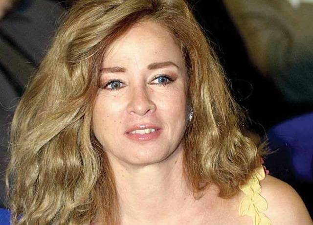هذه آخر التطورات الصحية لنجلاء فتحي وزوجها الإعلامي حمدي قنديل