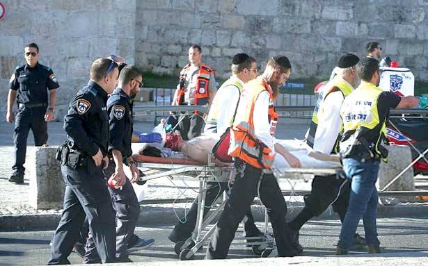 شهيدان برصاص الاحتلال والفلسطينيون يتصدون لنواب في الكنيست