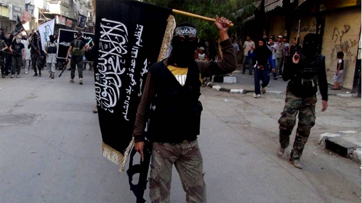 انشقاق عشرات المسلحين من “جبهة النصرة” في ريف ادلب