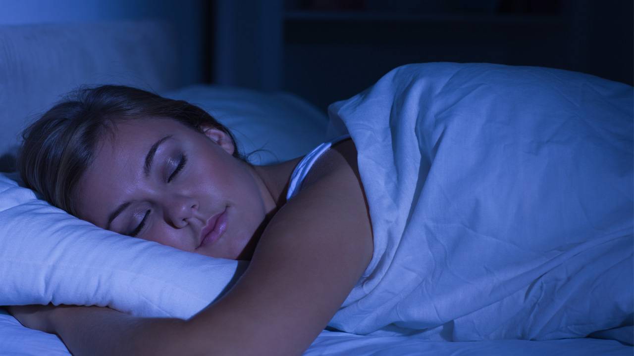 نَمْ 8 ساعات لا أكثر ولا أقل حتى تتجنب هذه الأمراض