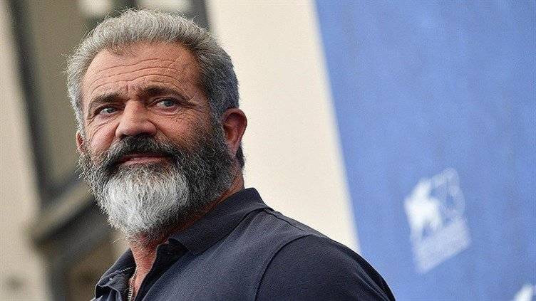 ميل غيبسون يصبح أبا للمرة التاسعة