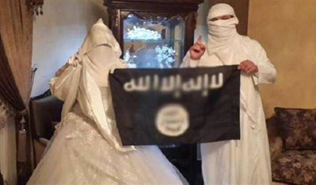 عقود النكاح في داعش.. 