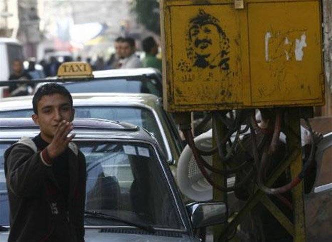 الجيش والفصائل في عين الحلوة: يدنا طويلة